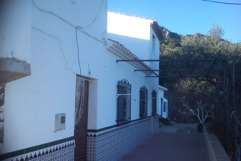 Villa i Mondron, Malaga, Mondron - € 350.000 | Ref: ID4253 - foto 14